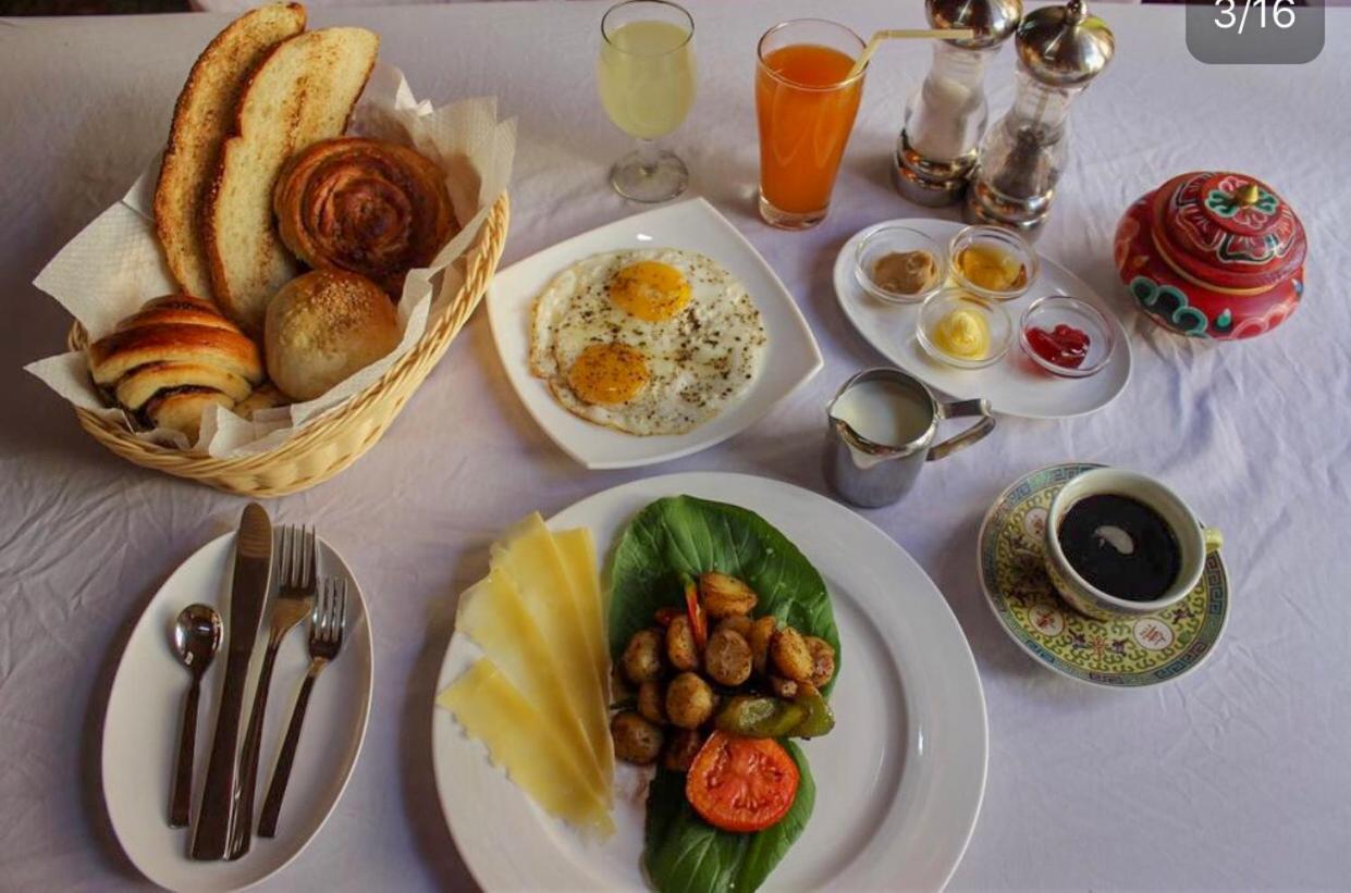 Hotel Yac Donalds Kāgbeni Dış mekan fotoğraf